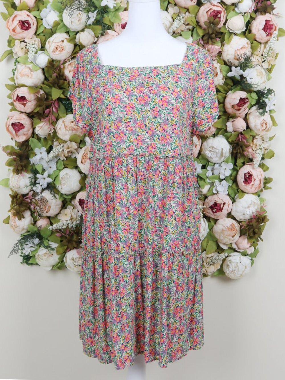 Natural Life Berkley Short Dress Ditsy Neon Floral - Medium